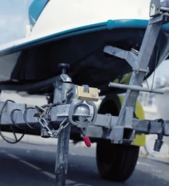 Antivol remorque Plastimo avec cadenas