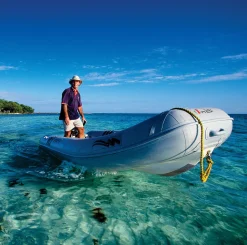 Protection d'étrave Plastimo Keelshield blanc